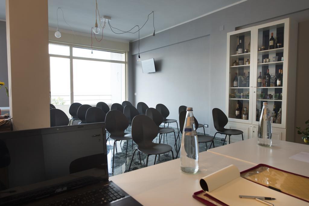 Ciauru Design B&B Messina Buitenkant foto